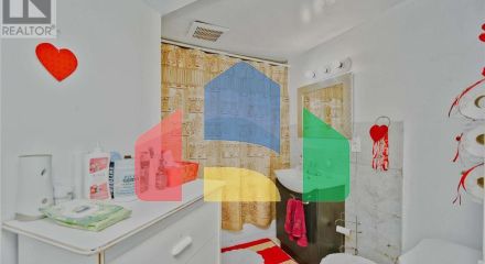 Residential - Single Family Home - Mississauga, Canada - Canada