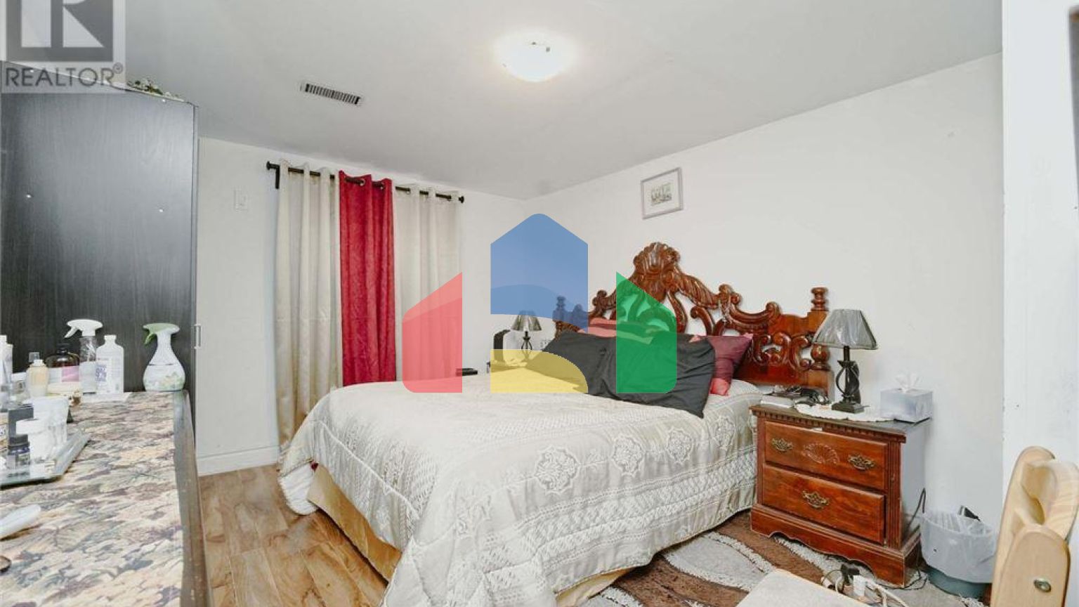 Residential - Single Family Home - Mississauga, Canada - Canada