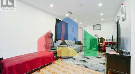 Residential - Single Family Home - Mississauga, Canada - Canada