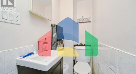 Residential - Single Family Home - Mississauga, Canada - Canada