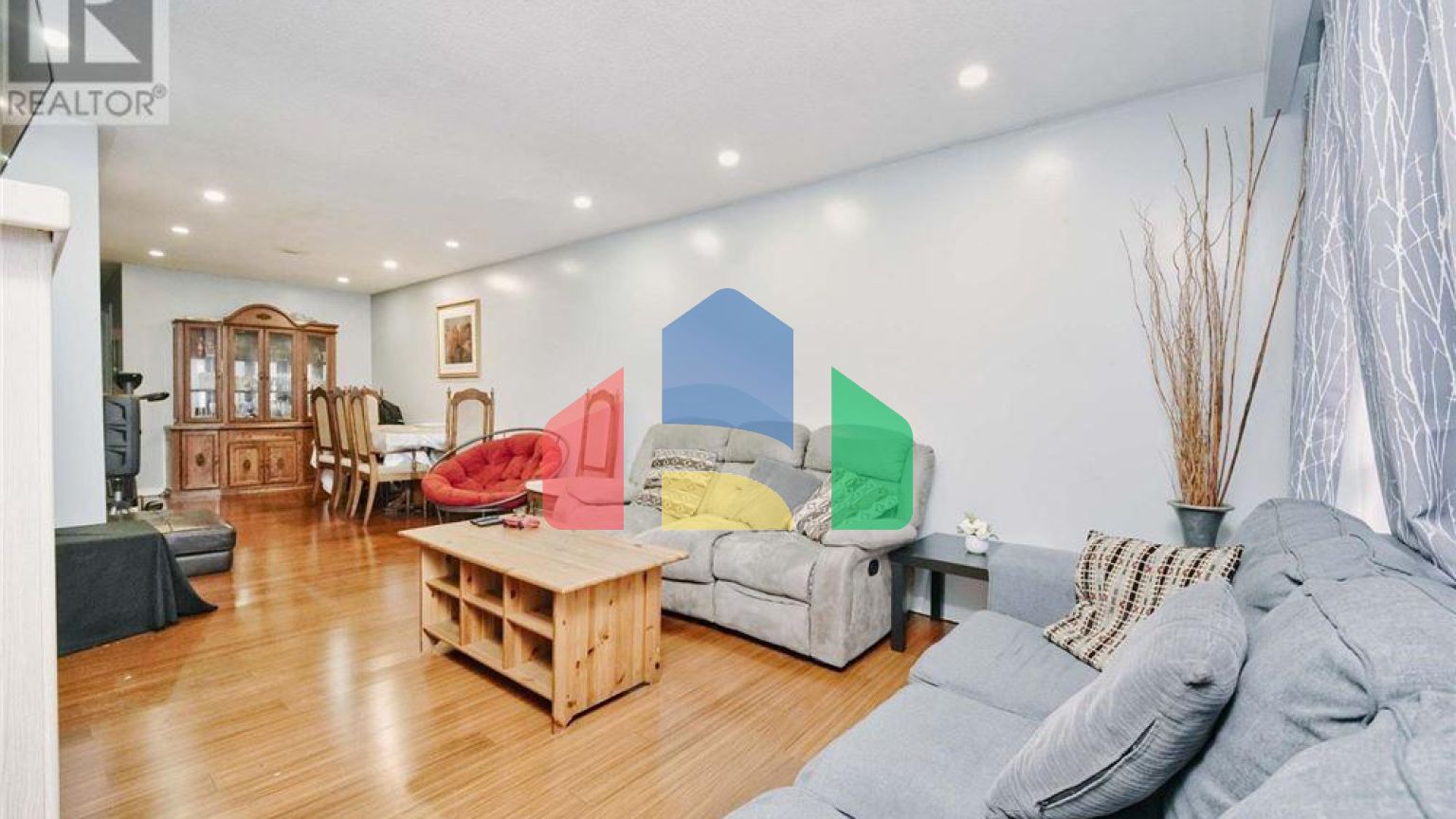 Residential - Single Family Home - Mississauga, Canada - Canada