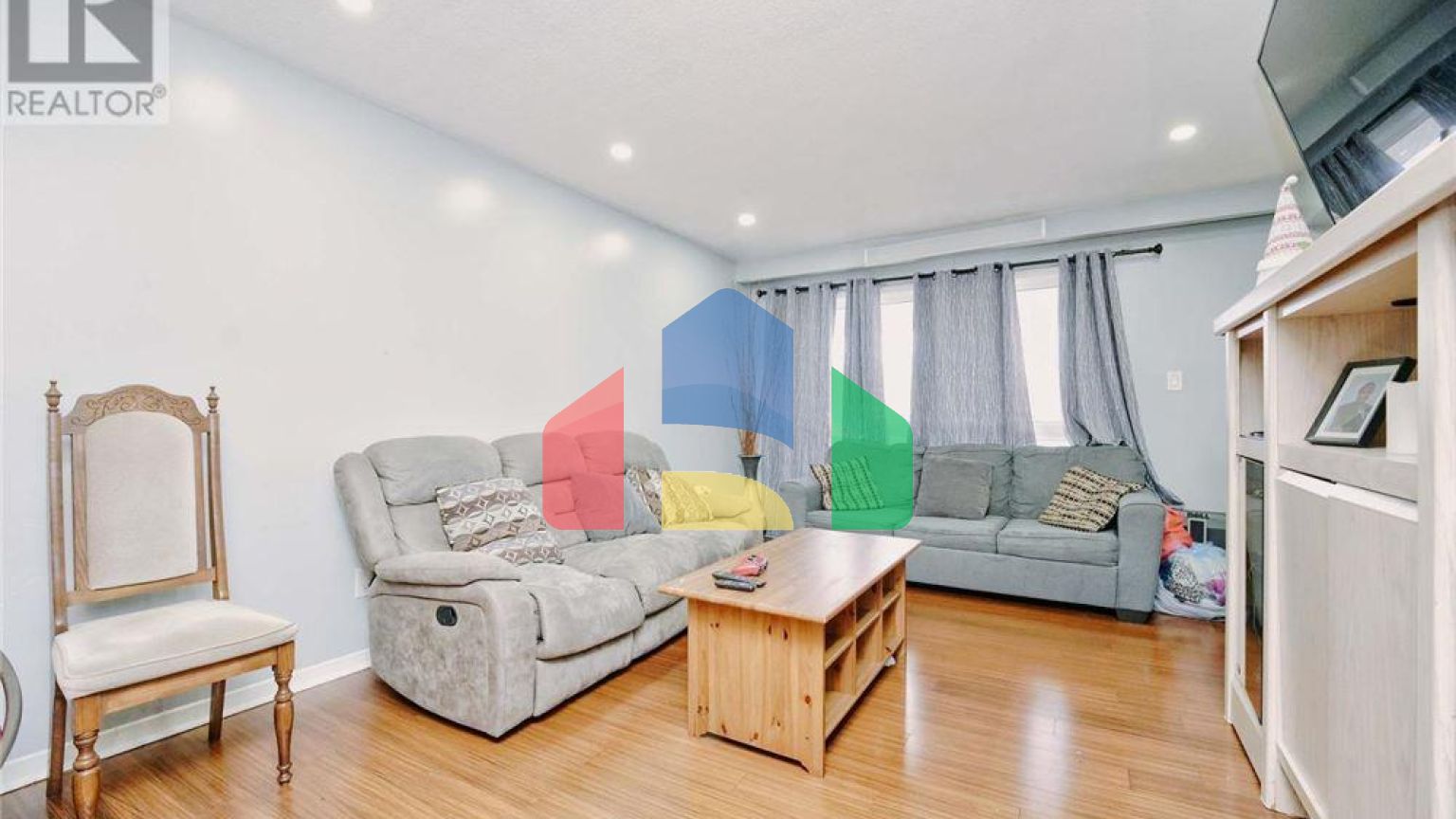 Residential - Single Family Home - Mississauga, Canada - Canada