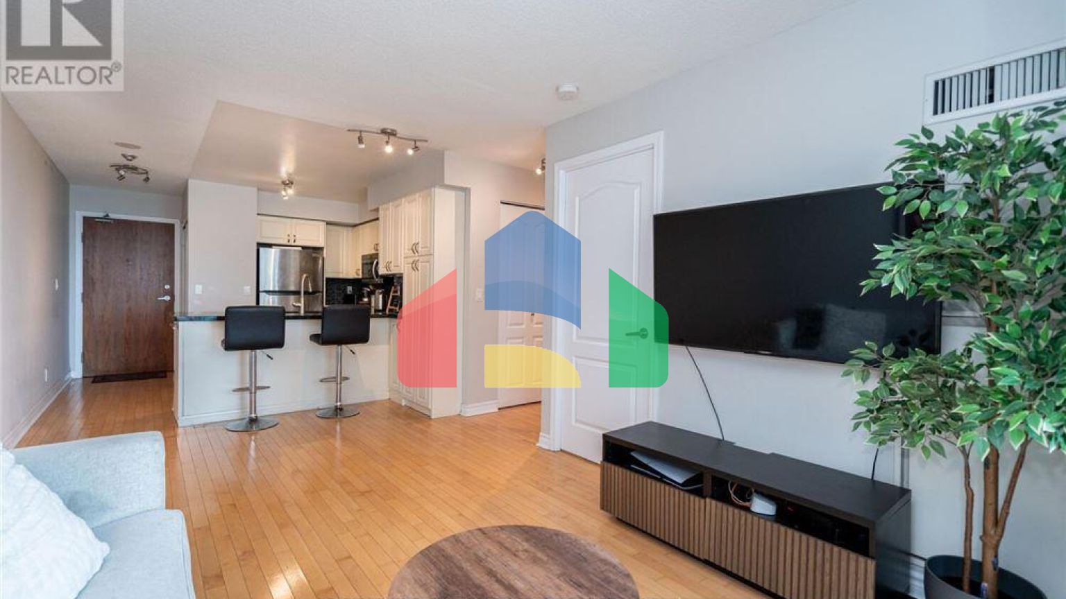 Residential - Condo/Apartment - Mississauga, Canada - Canada