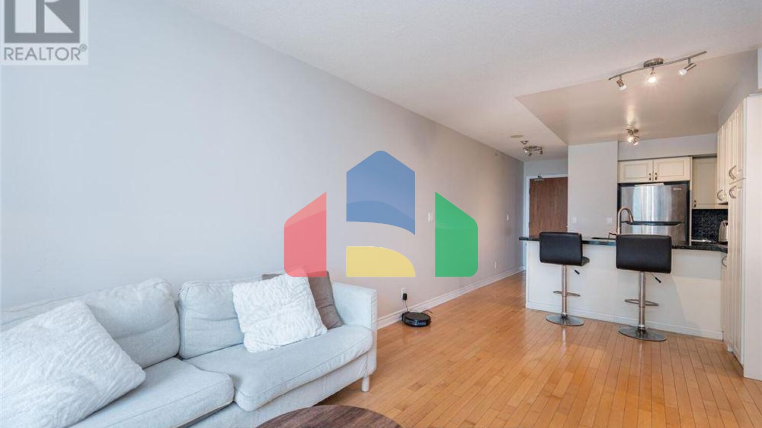 Residential - Condo/Apartment - Mississauga, Canada - Canada