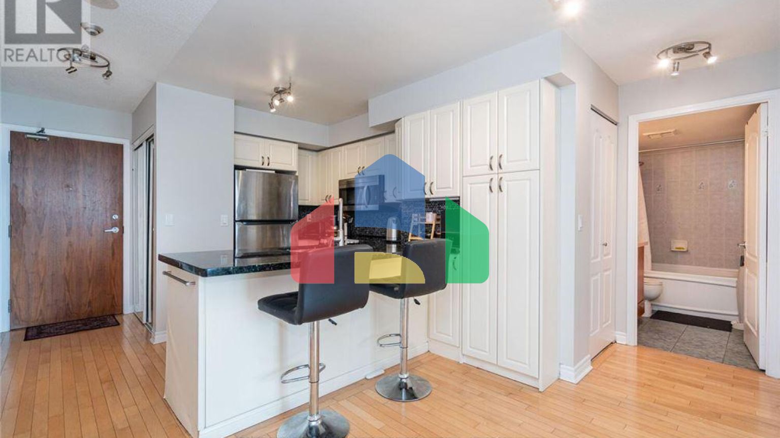 Residential - Condo/Apartment - Mississauga, Canada - Canada