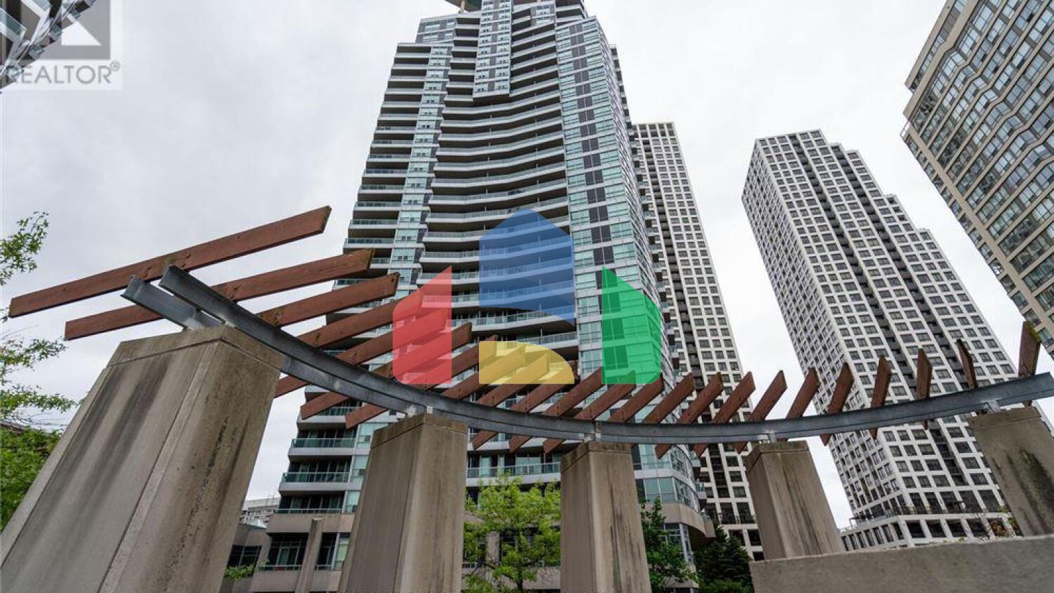 Residential - Condo/Apartment - Mississauga, Canada - Canada