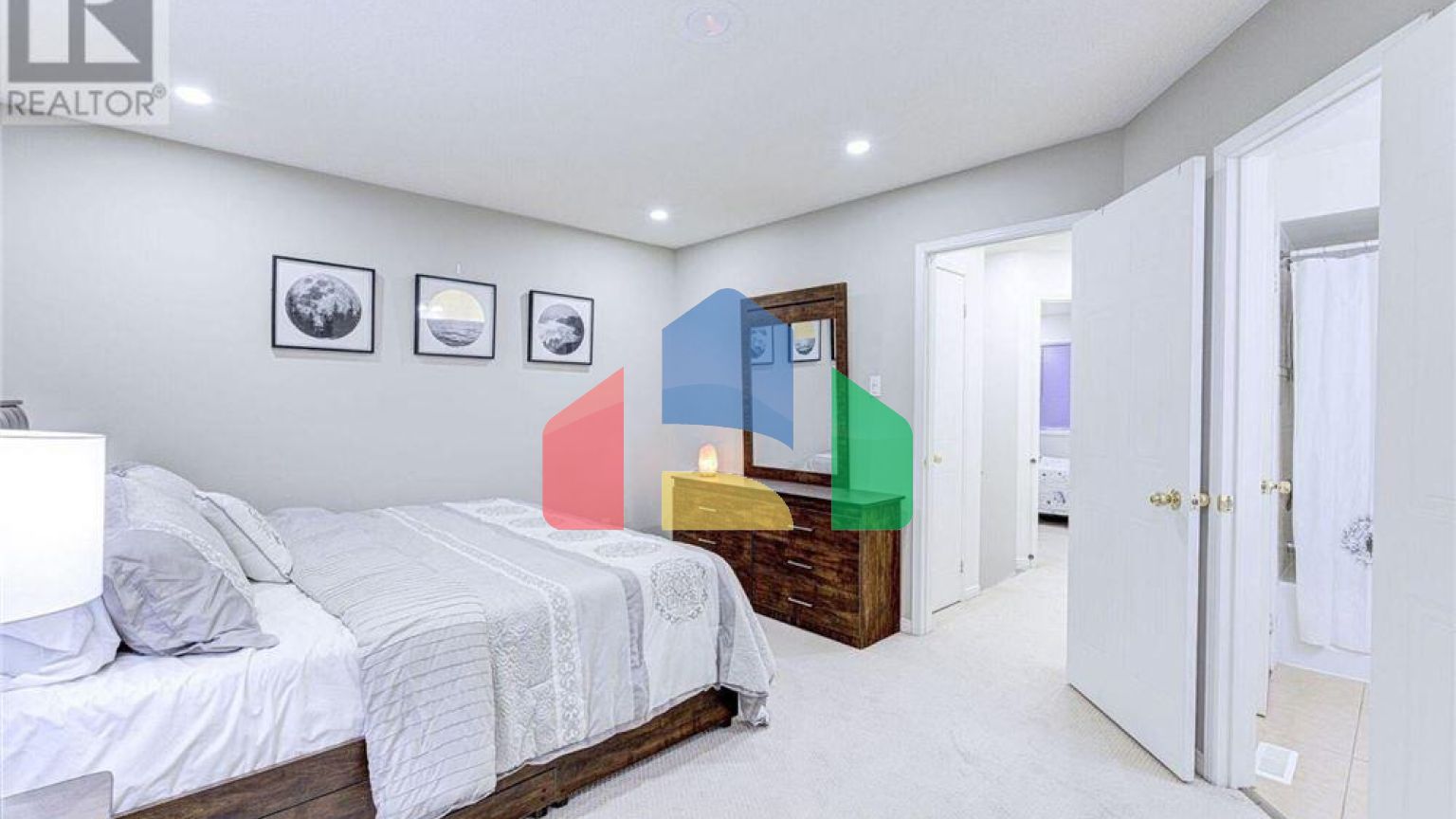 Residential - Condo/Apartment - Mississauga, Canada - Canada