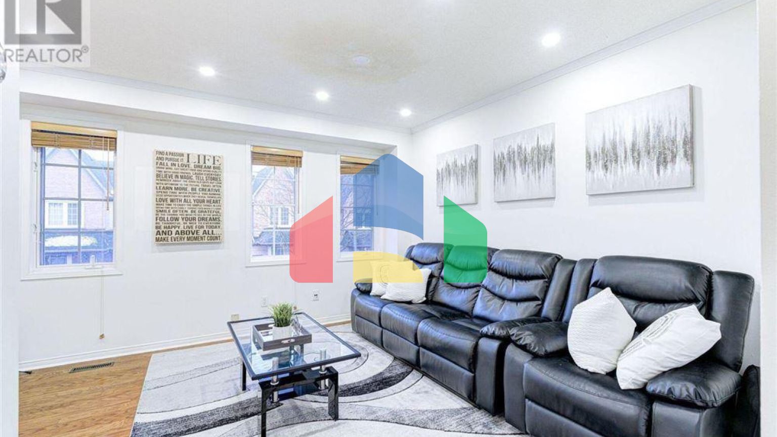 Residential - Condo/Apartment - Mississauga, Canada - Canada