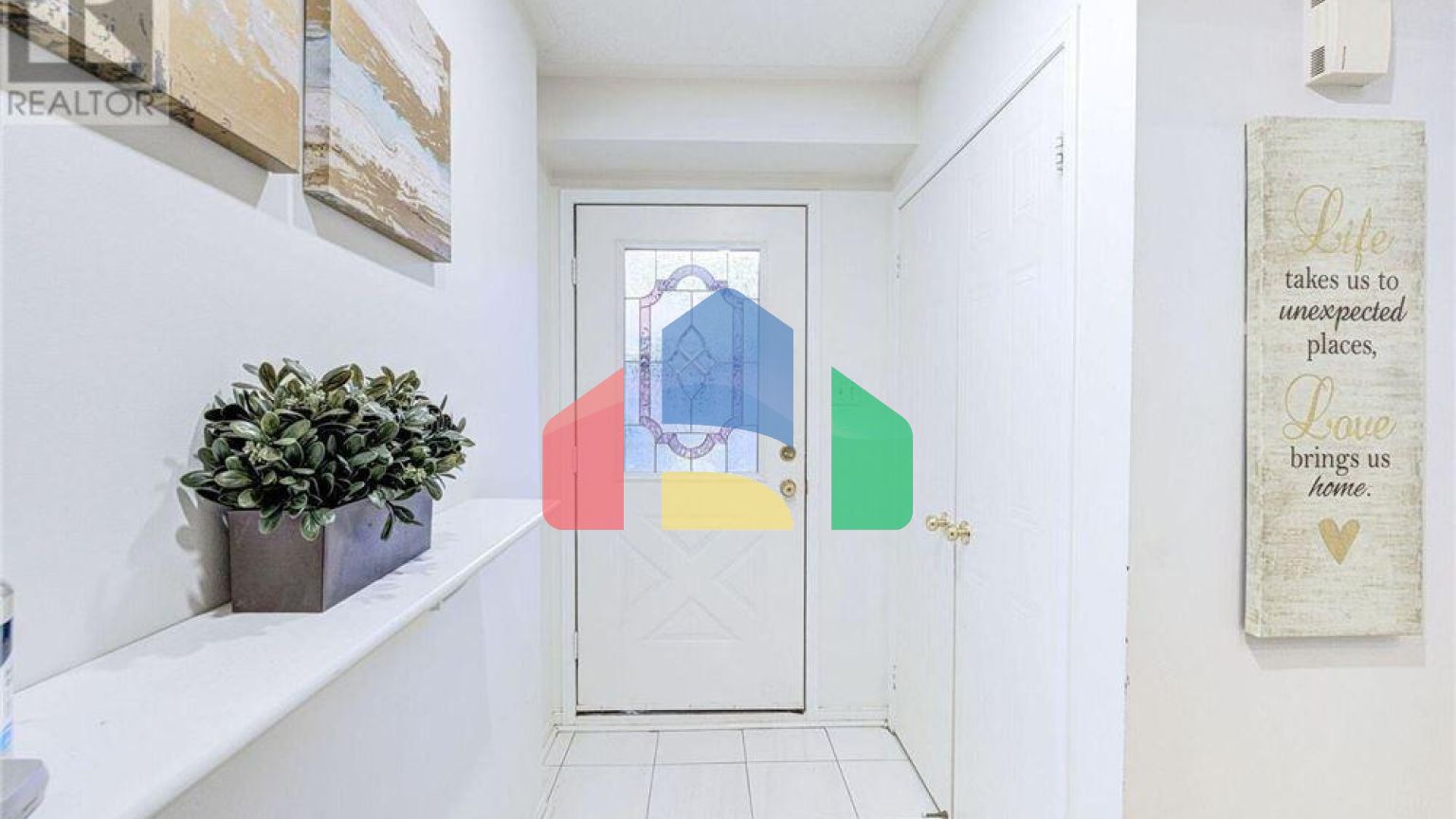 Residential - Condo/Apartment - Mississauga, Canada - Canada