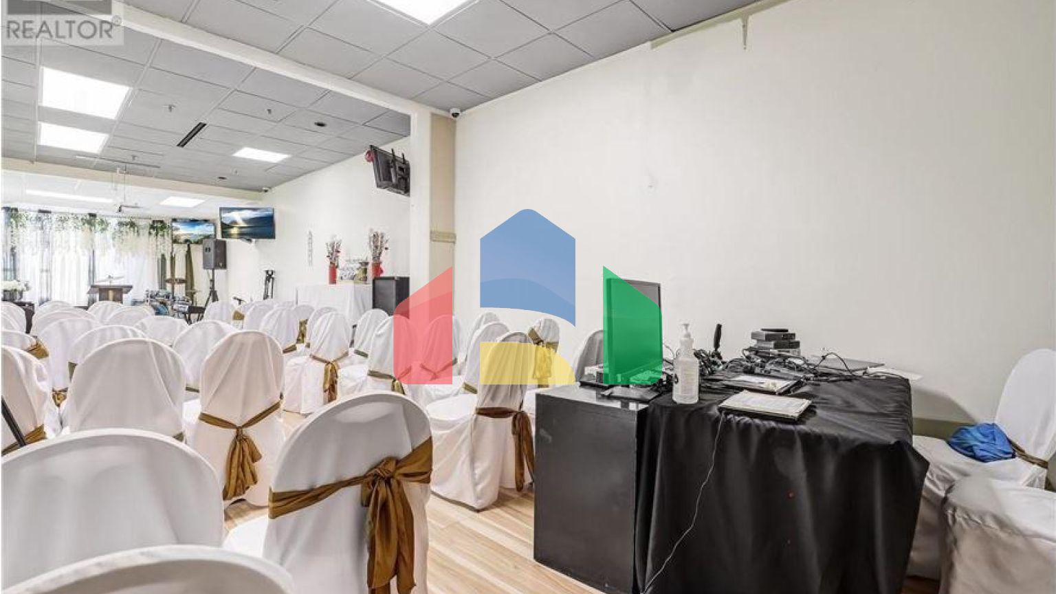 Commercial - Commercial/Retail - Mississauga, Canada - Canada