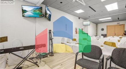 Commercial - Commercial/Retail - Mississauga, Canada - Canada