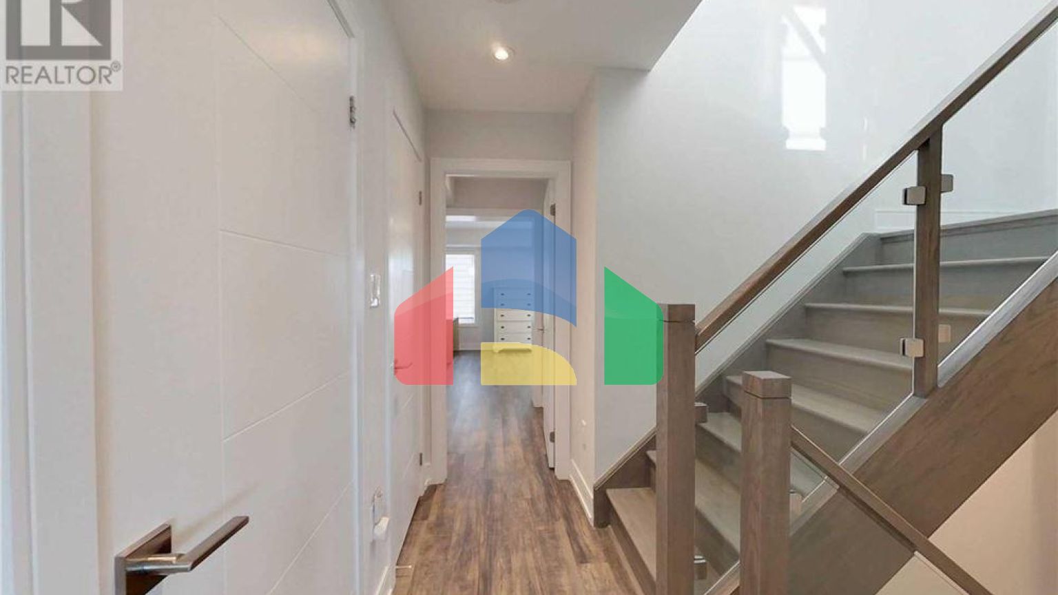 Residential - Townhouse - Mississauga, Canada - Canada