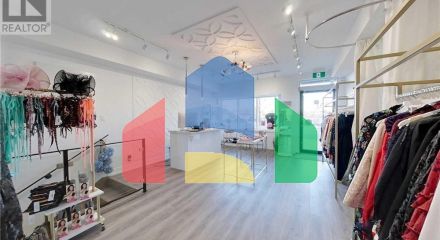 Residential - Townhouse - Mississauga, Canada - Canada