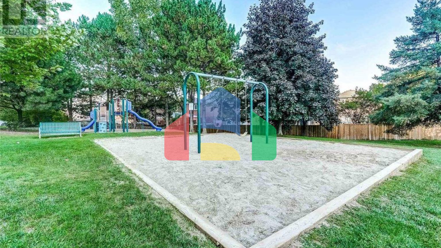 Residential - Condo/Apartment - Mississauga, Canada - Canada