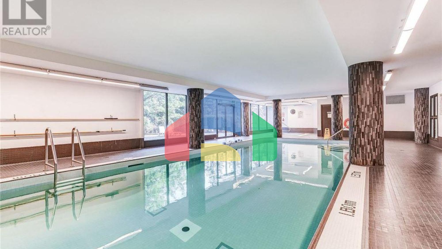 Residential - Condo/Apartment - Mississauga, Canada - Canada