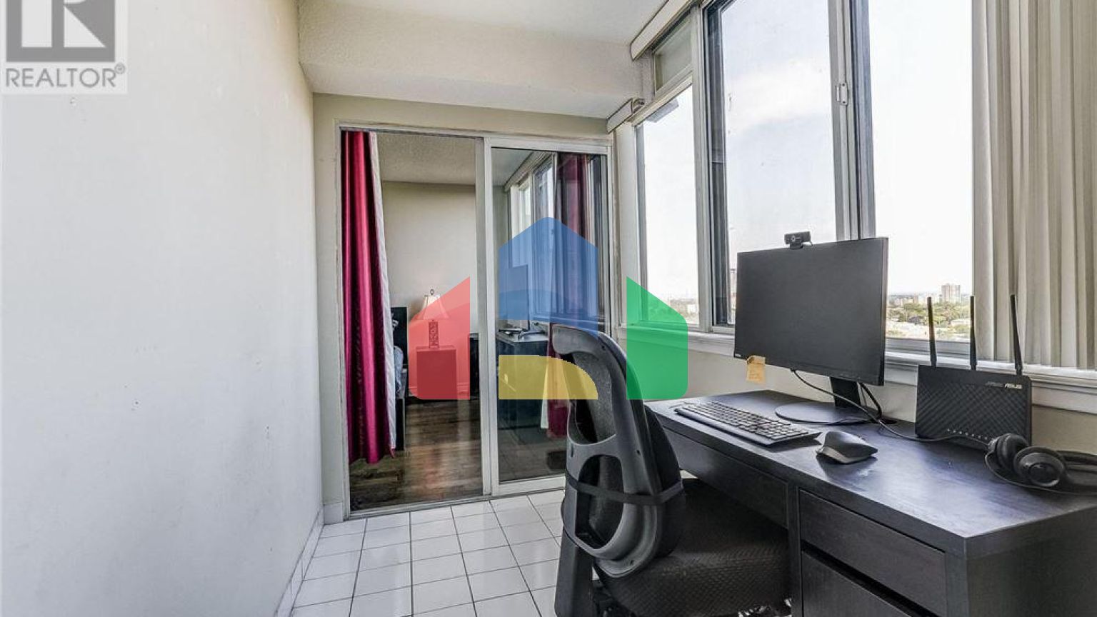 Residential - Condo/Apartment - Mississauga, Canada - Canada