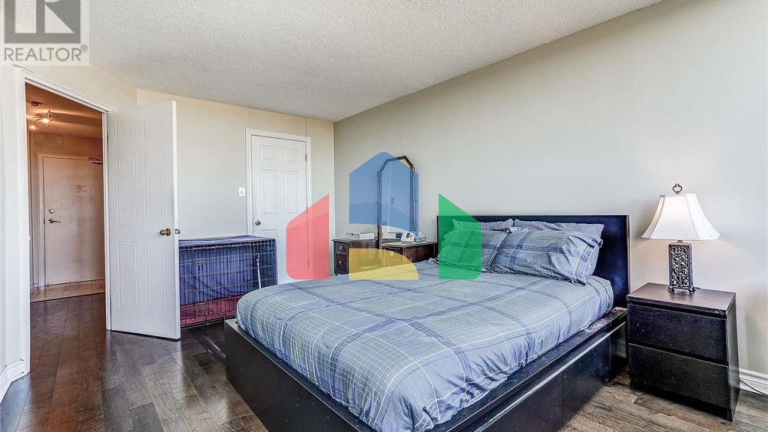 Residential - Condo/Apartment - Mississauga, Canada - Canada