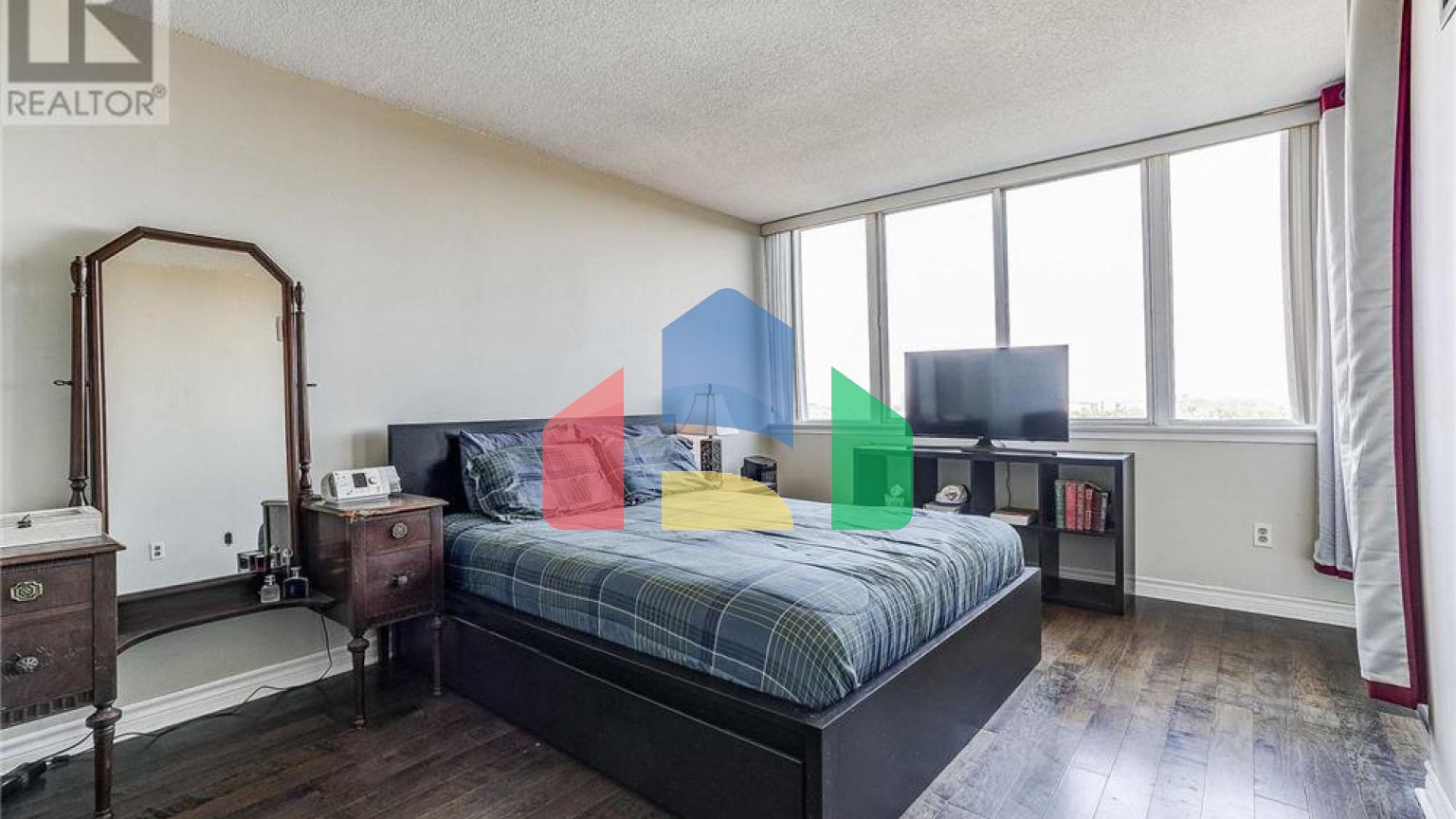Residential - Condo/Apartment - Mississauga, Canada - Canada
