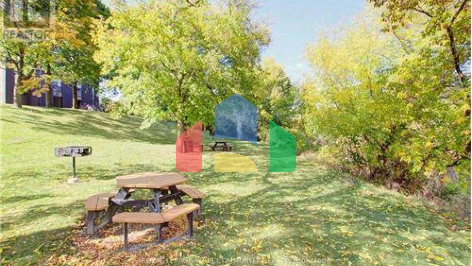 Residential - Condo/Apartment - Mississauga, Canada - Canada