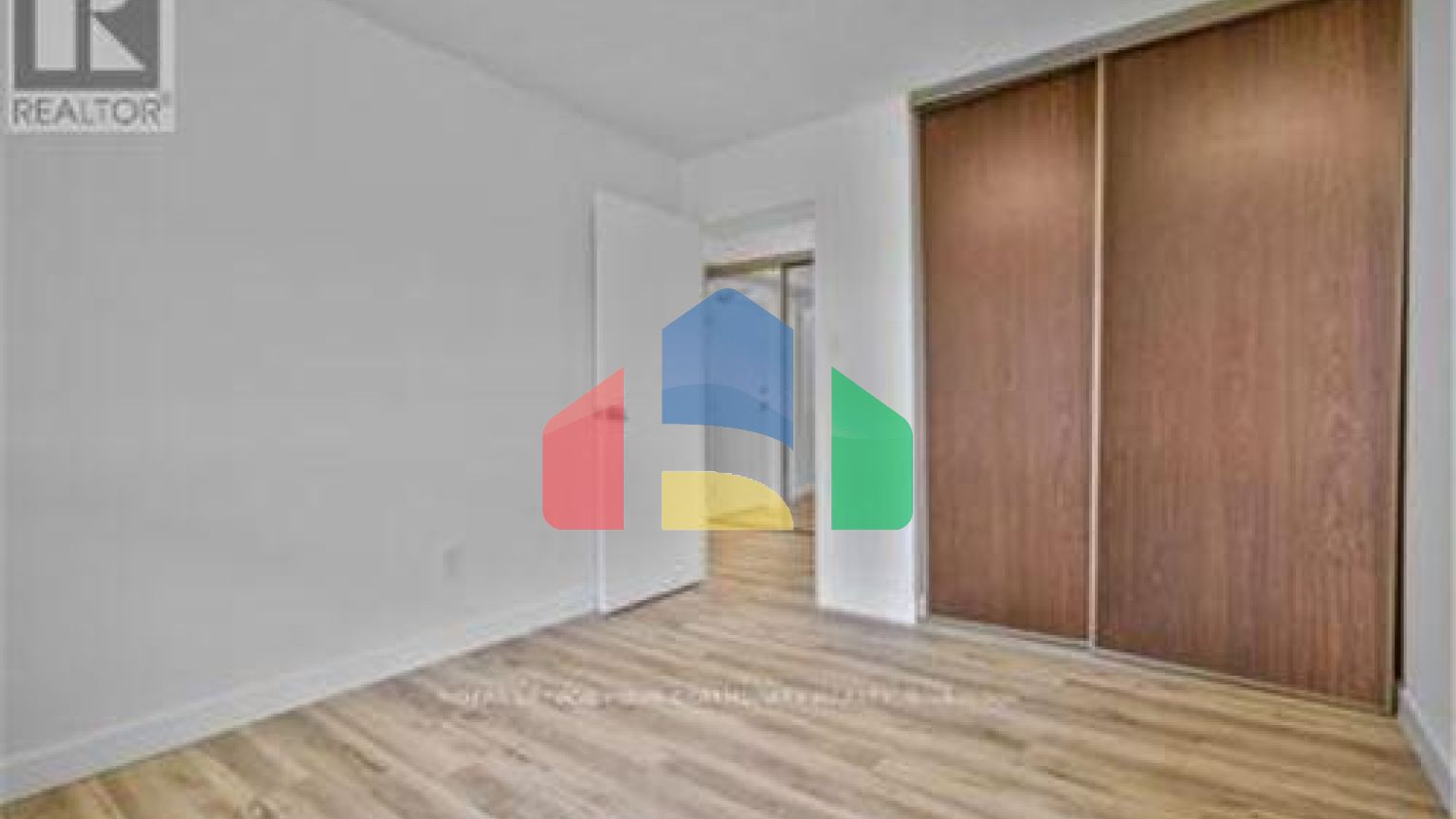 Residential - Condo/Apartment - Mississauga, Canada - Canada