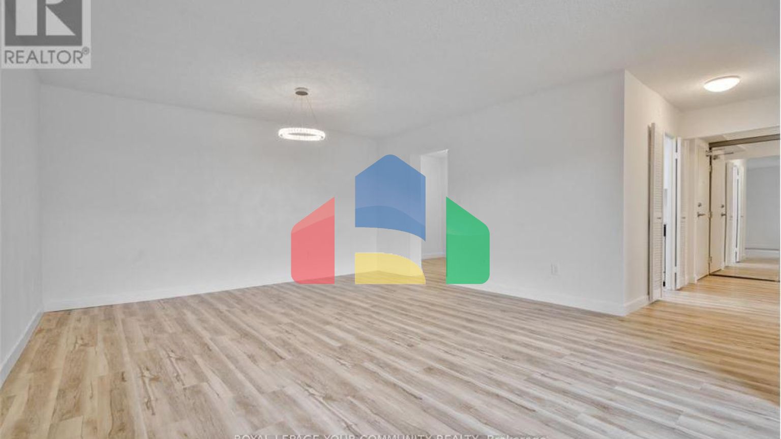 Residential - Condo/Apartment - Mississauga, Canada - Canada