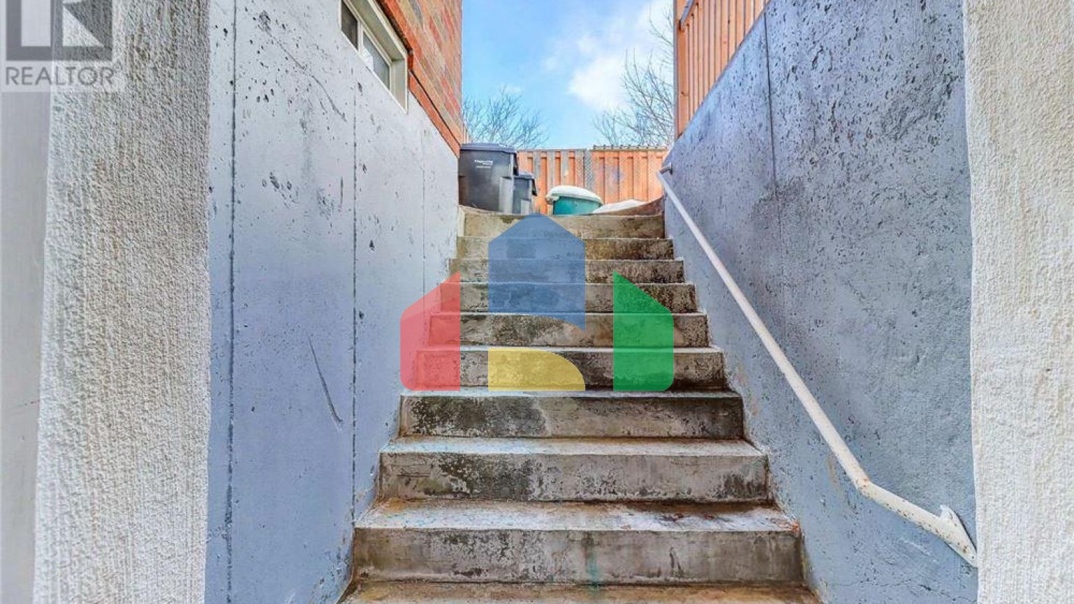 Residential - Single Family Home - Mississauga, Canada - Canada