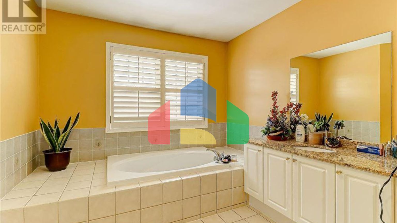 Residential - Single Family Home - Mississauga, Canada - Canada