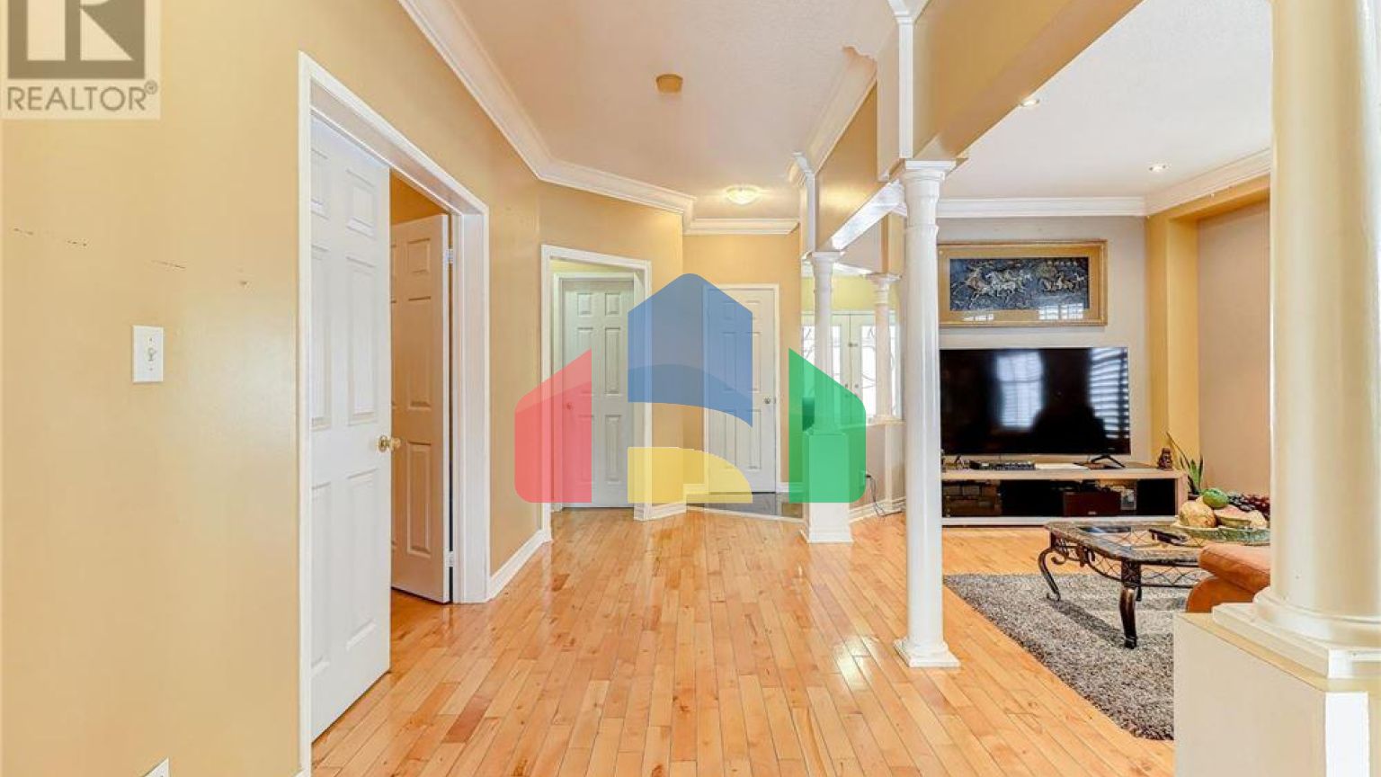 Residential - Single Family Home - Mississauga, Canada - Canada