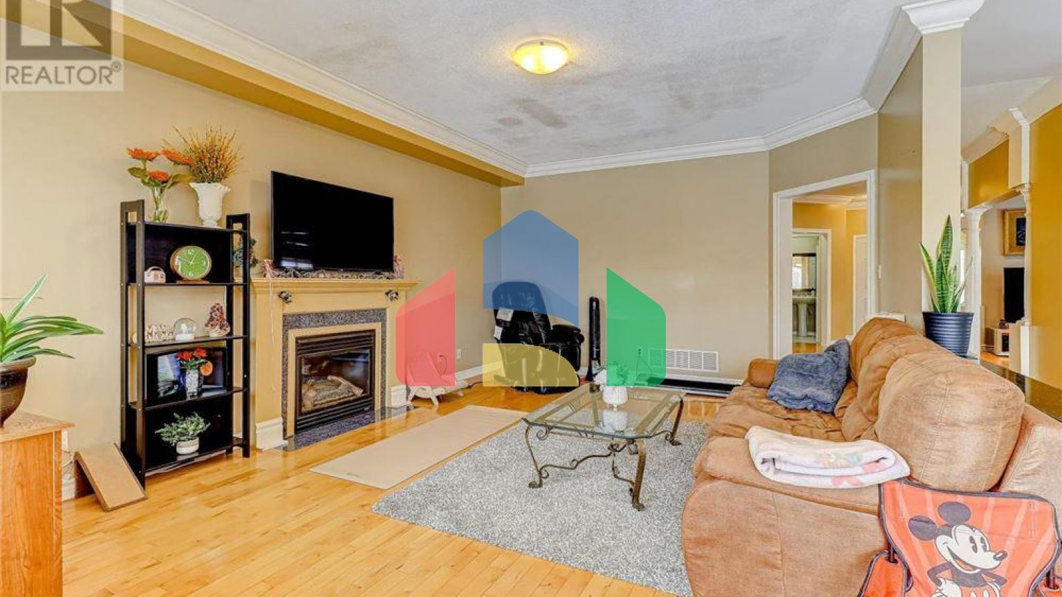 Residential - Single Family Home - Mississauga, Canada - Canada