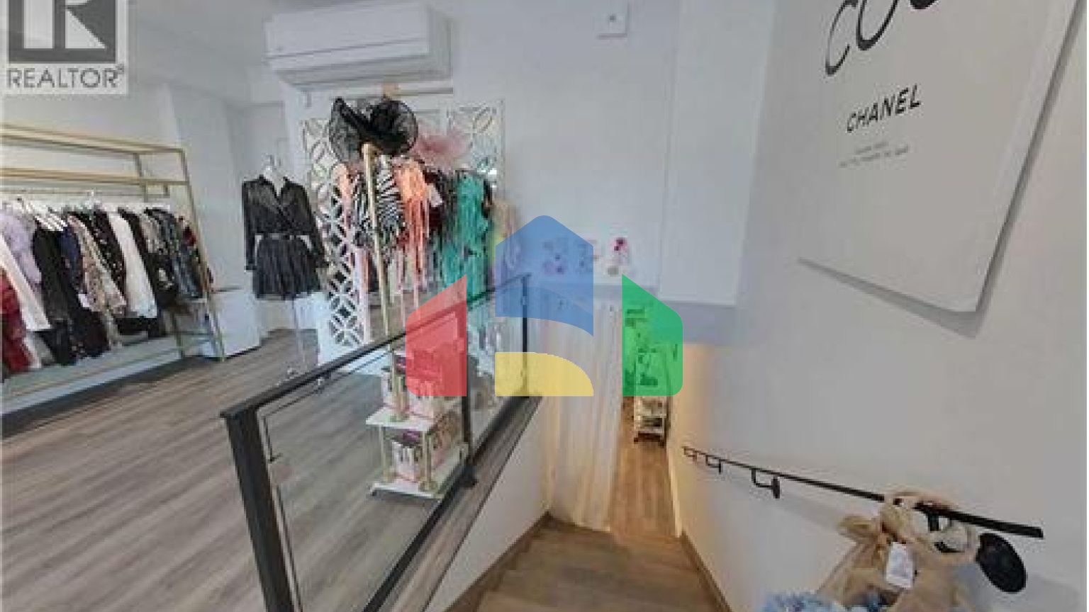 Residential - Single Family Home - Mississauga, Canada - Canada