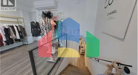 Residential - Single Family Home - Mississauga, Canada - Canada