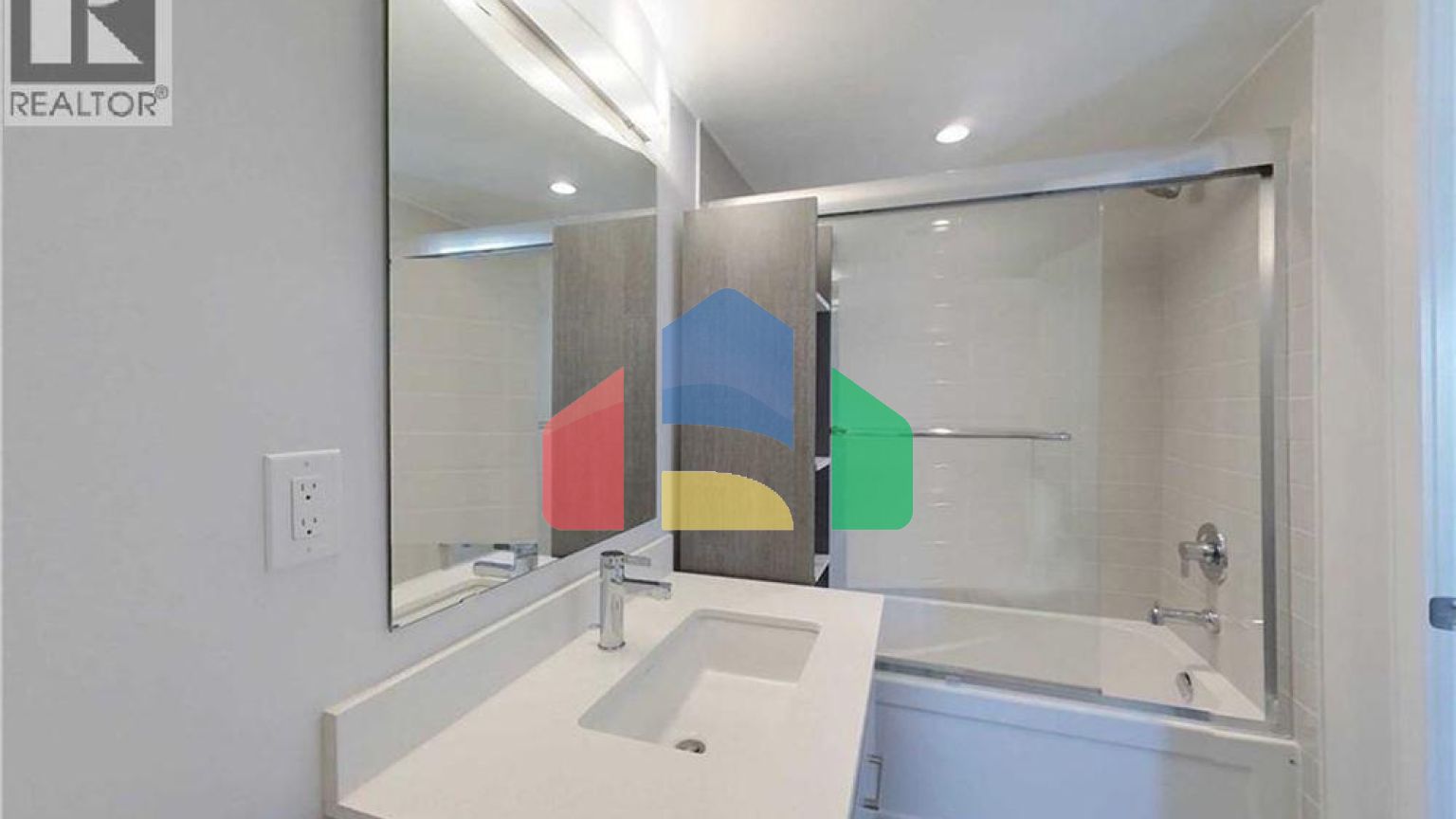 Residential - Single Family Home - Mississauga, Canada - Canada