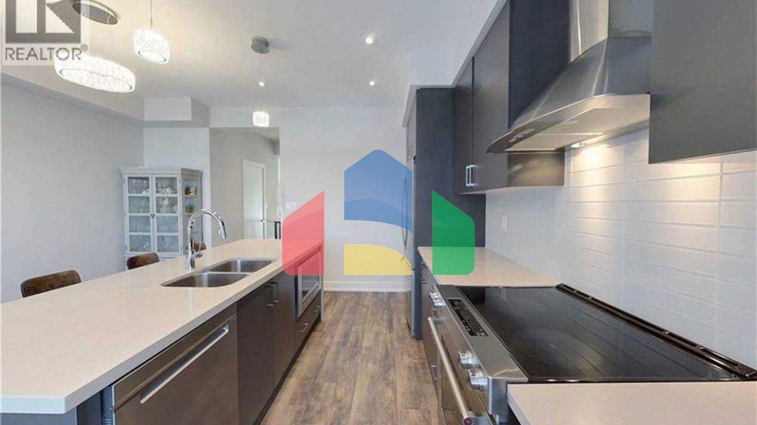 Residential - Single Family Home - Mississauga, Canada - Canada