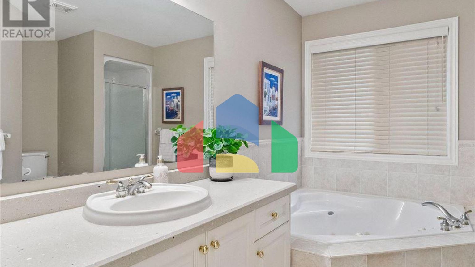 Residential - Multi-Family - Mississauga, Canada - Canada