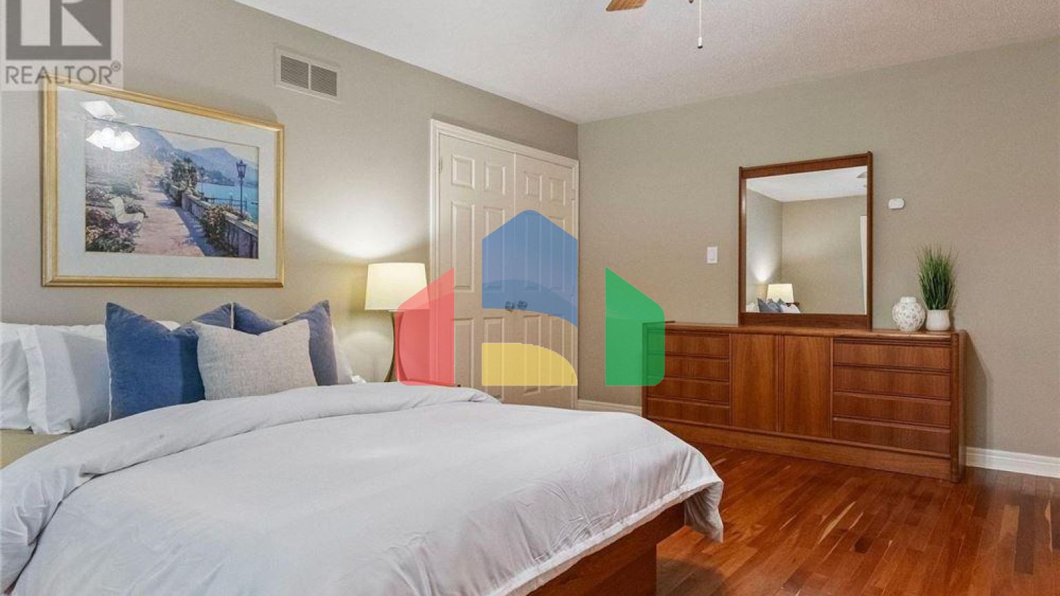 Residential - Multi-Family - Mississauga, Canada - Canada