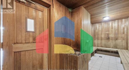 Residential - Single Family Home - Mississauga, Canada - Canada