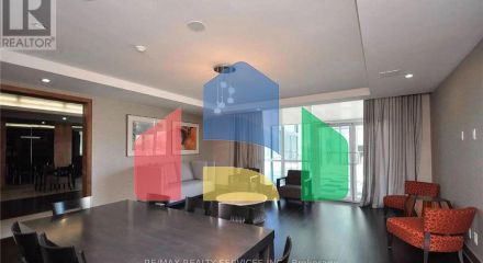 Residential - Single Family Home - Mississauga, Canada - Canada