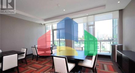 Residential - Single Family Home - Mississauga, Canada - Canada