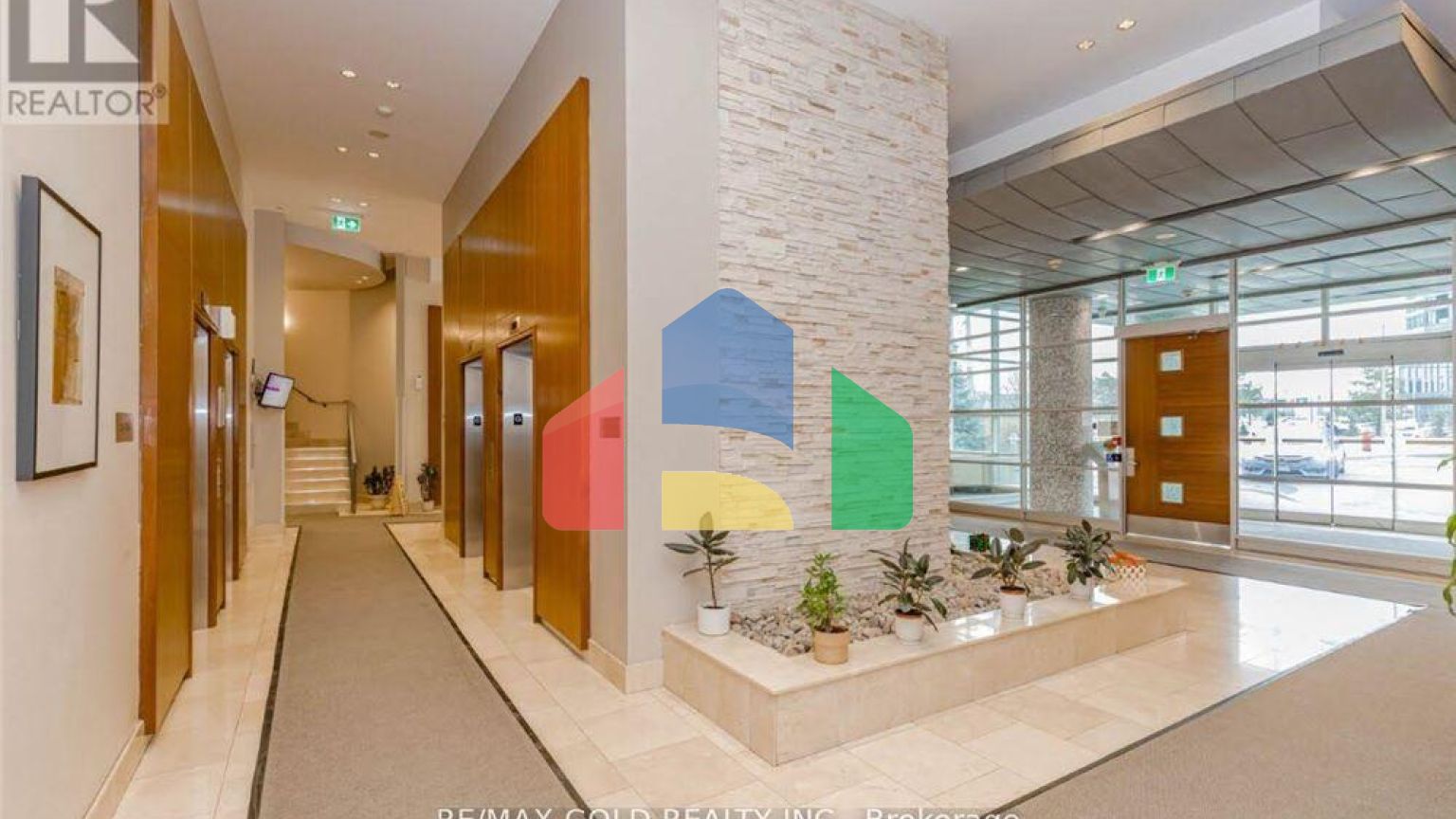 Residential - Condo/Apartment - Mississauga, Canada - Canada