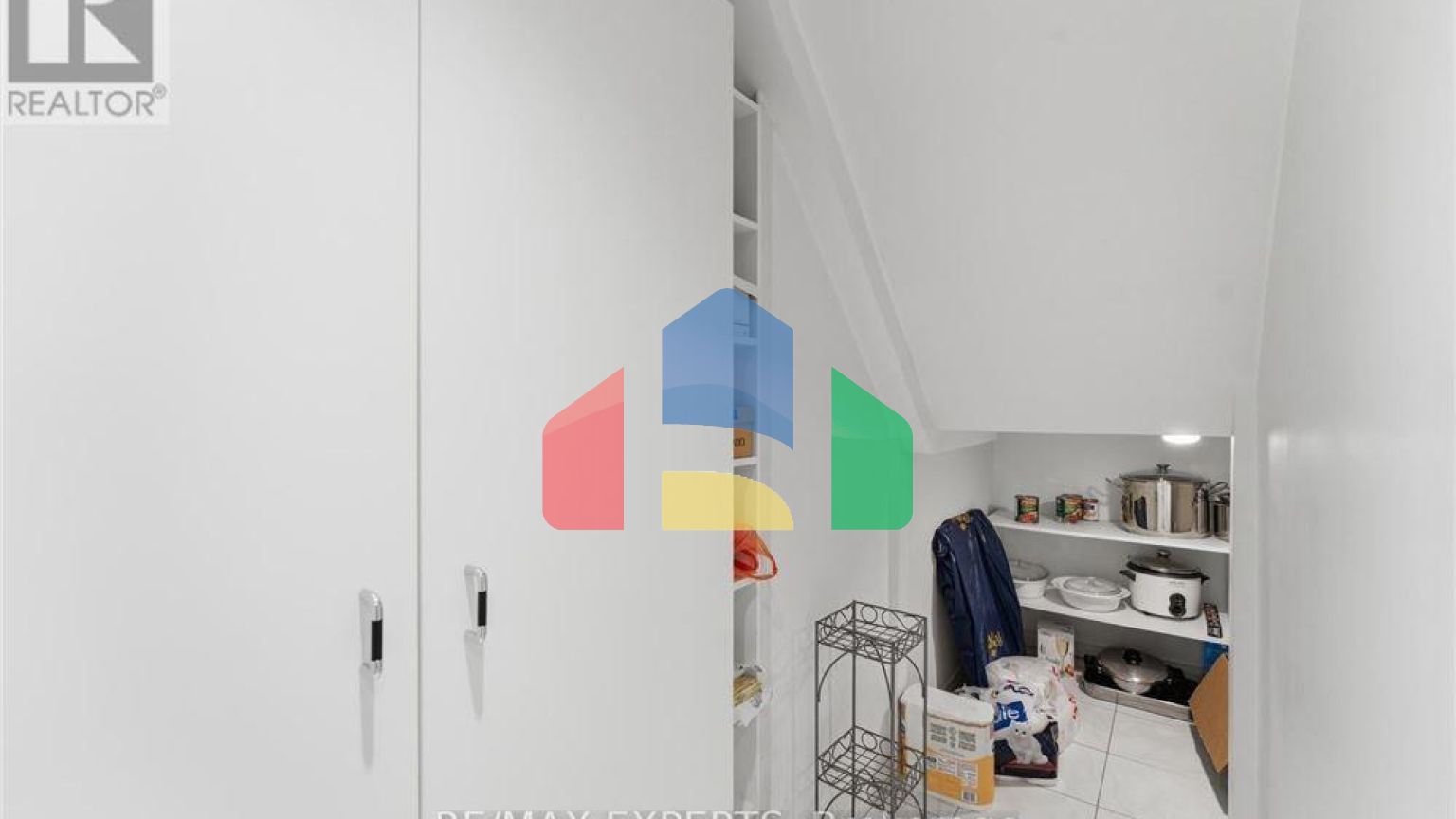 Residential - Single Family Home - Mississauga, Canada - Canada