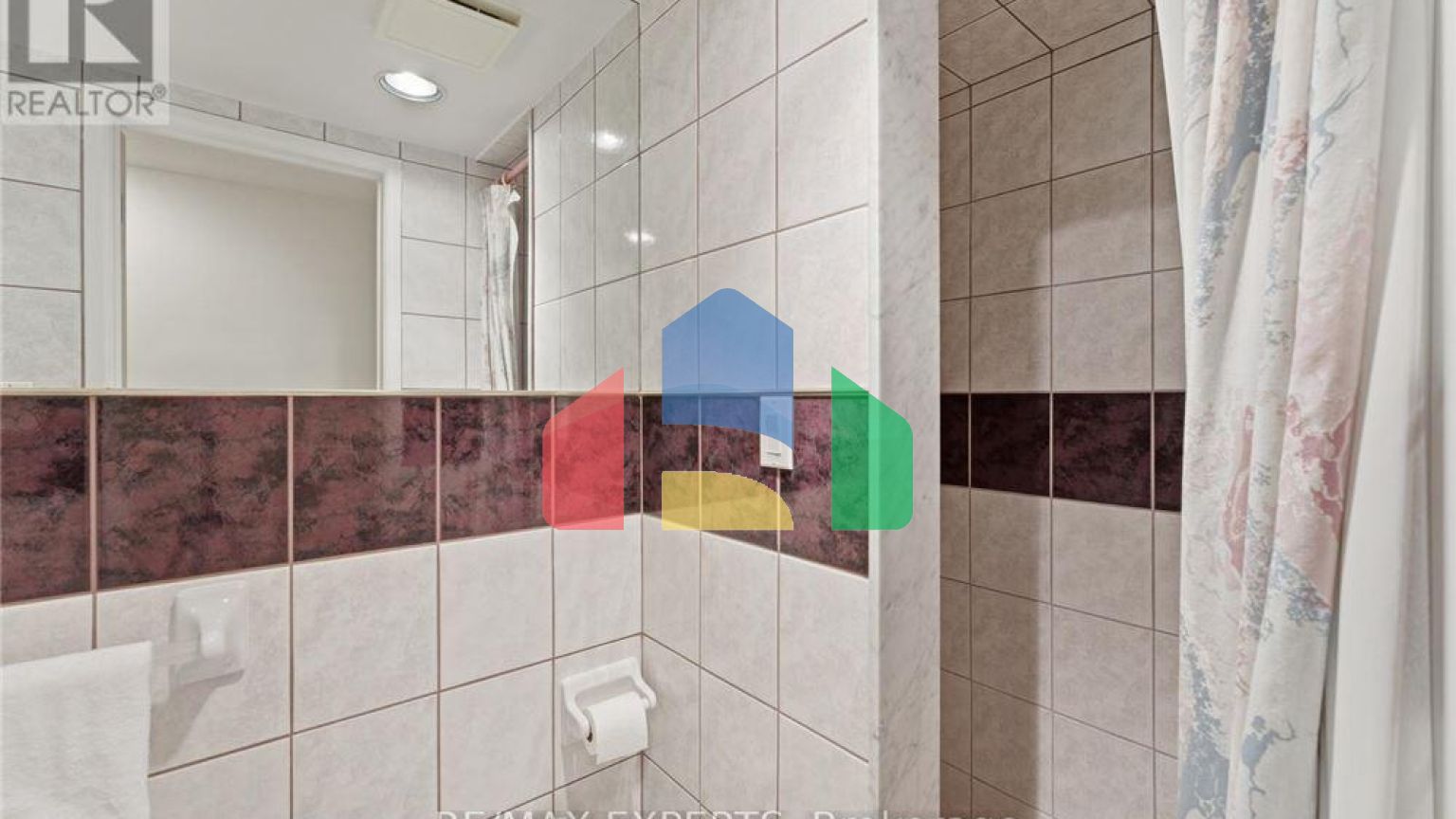 Residential - Single Family Home - Mississauga, Canada - Canada