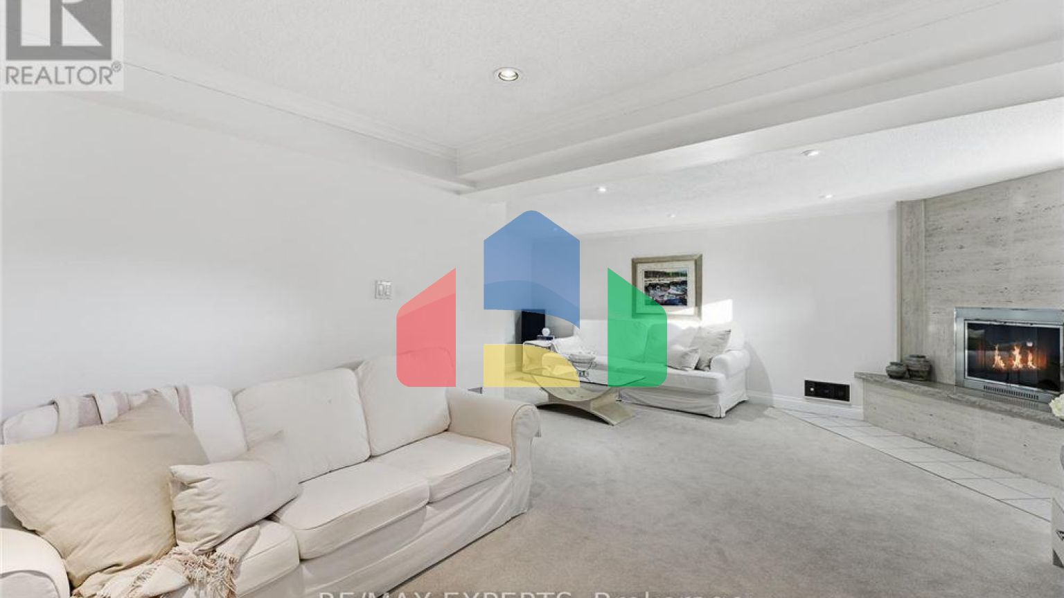 Residential - Single Family Home - Mississauga, Canada - Canada