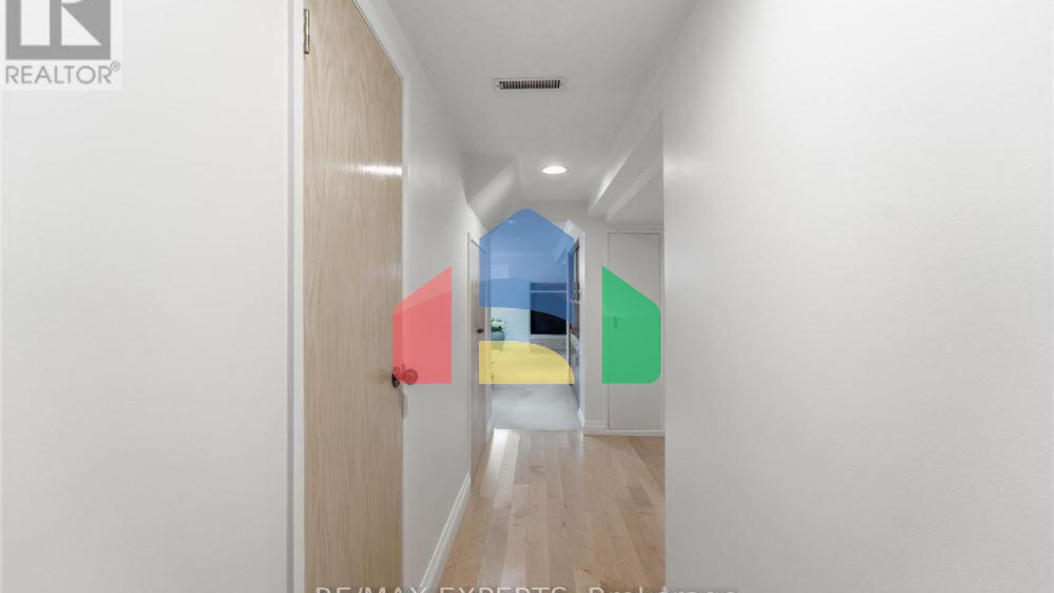 Residential - Single Family Home - Mississauga, Canada - Canada