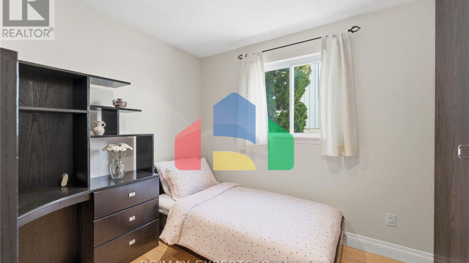 Residential - Single Family Home - Mississauga, Canada - Canada