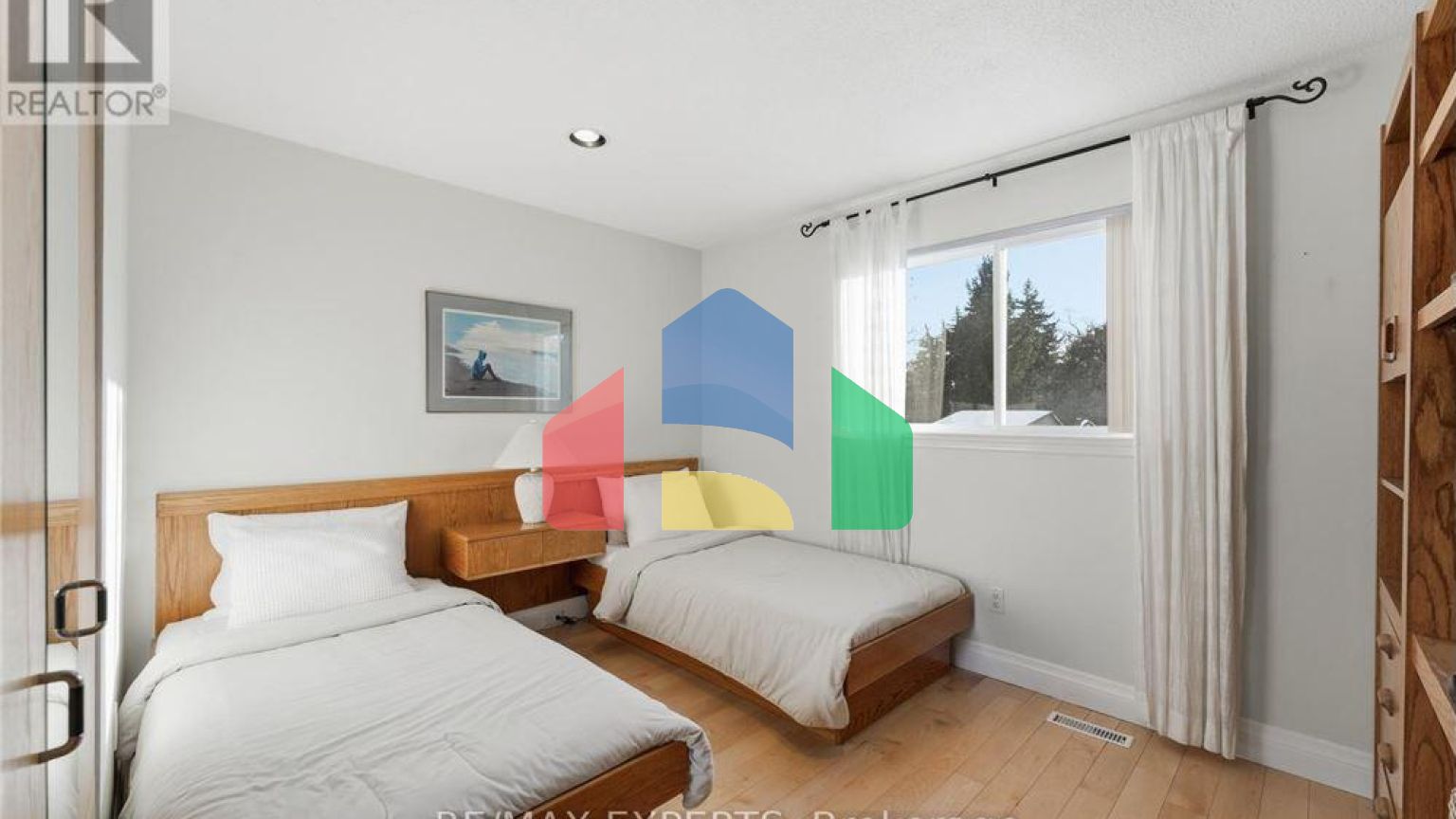 Residential - Single Family Home - Mississauga, Canada - Canada