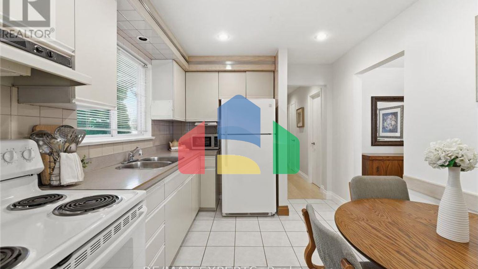 Residential - Single Family Home - Mississauga, Canada - Canada