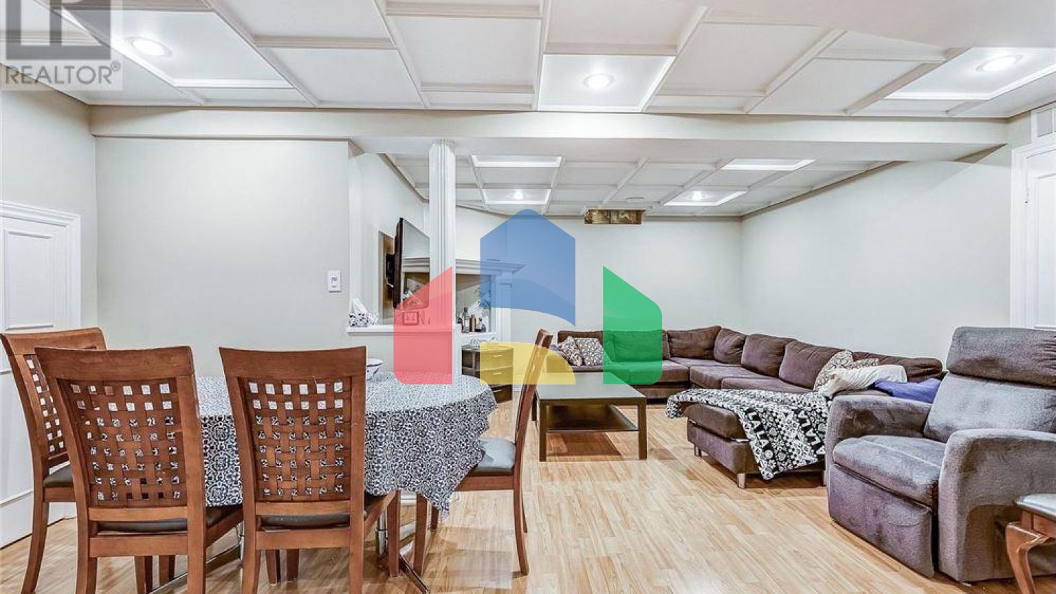 Residential - Single Family Home - Mississauga, Canada - Canada