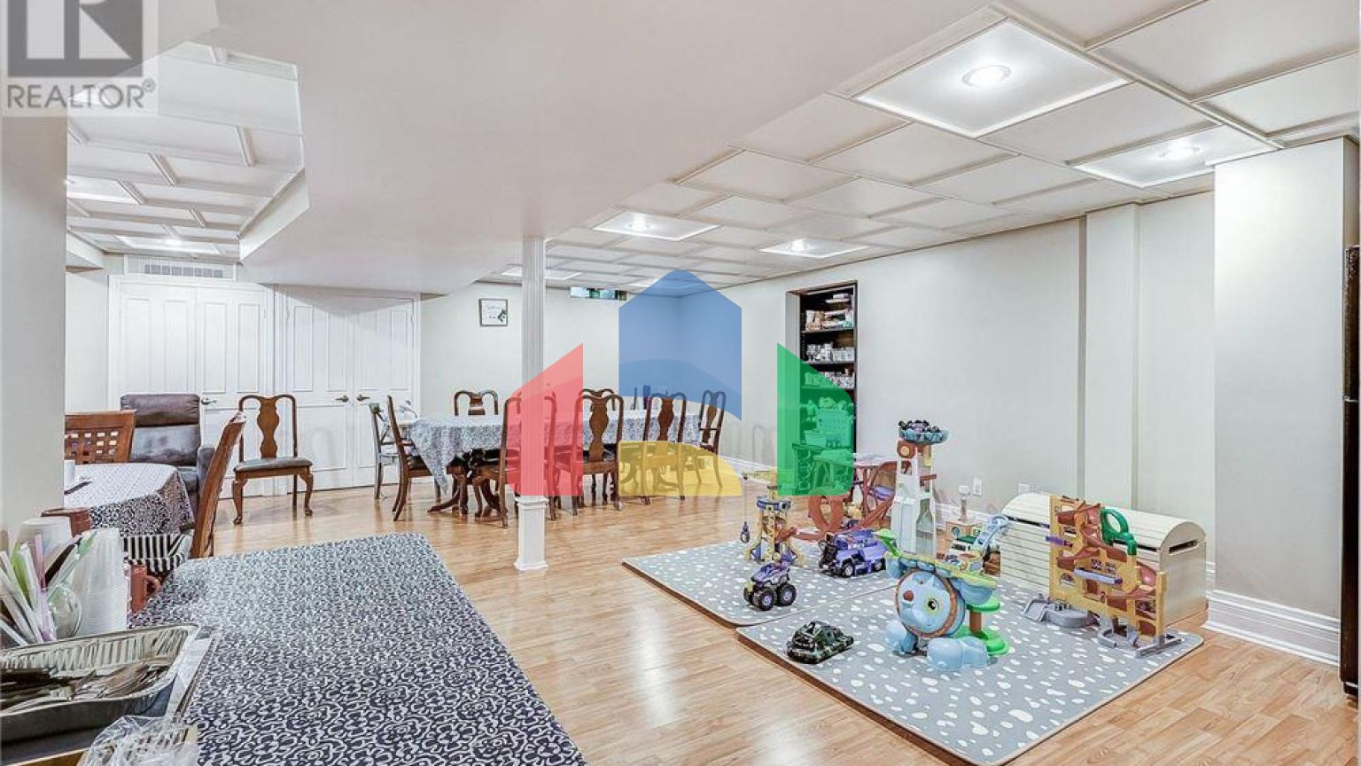 Residential - Single Family Home - Mississauga, Canada - Canada