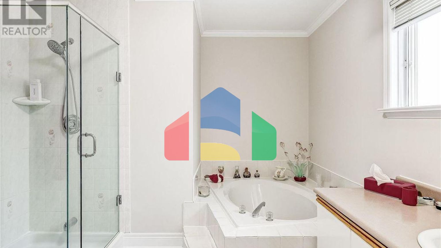 Residential - Single Family Home - Mississauga, Canada - Canada