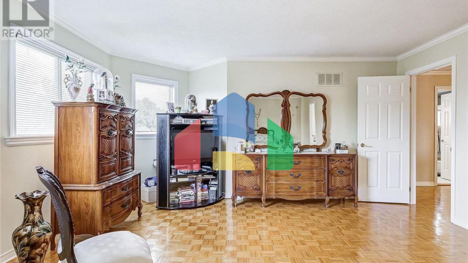 Residential - Single Family Home - Mississauga, Canada - Canada